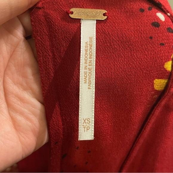 Free People Lovely Day Floral Printed Tunic Top Mini Dress in Red Size Sm - Picture 3 of 5